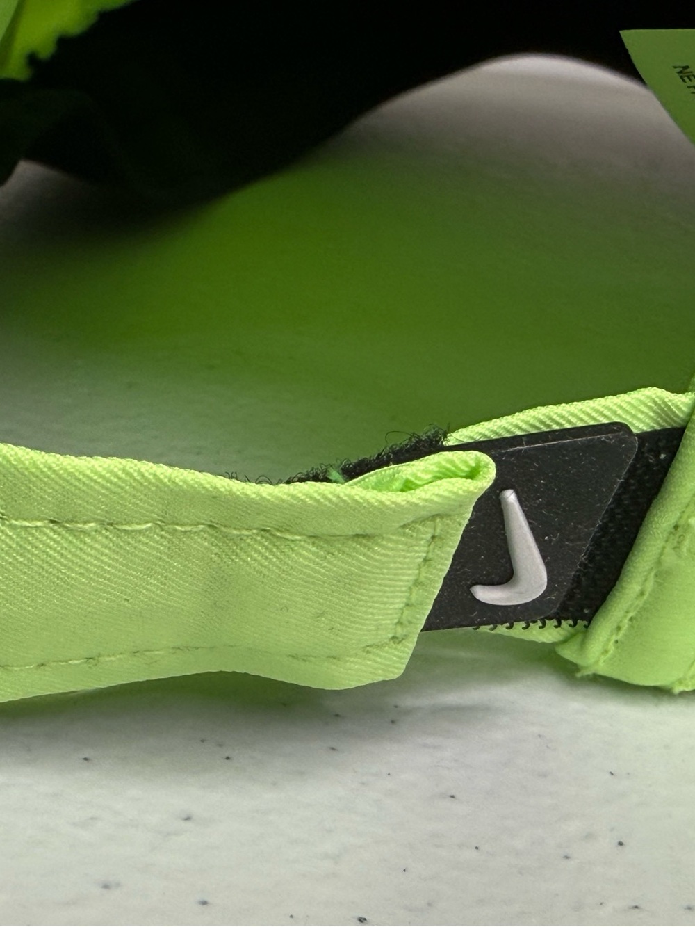 Unisex Nike Neon Green Featherlight Adjustable Cap, L/XL - Picture 5 of 8